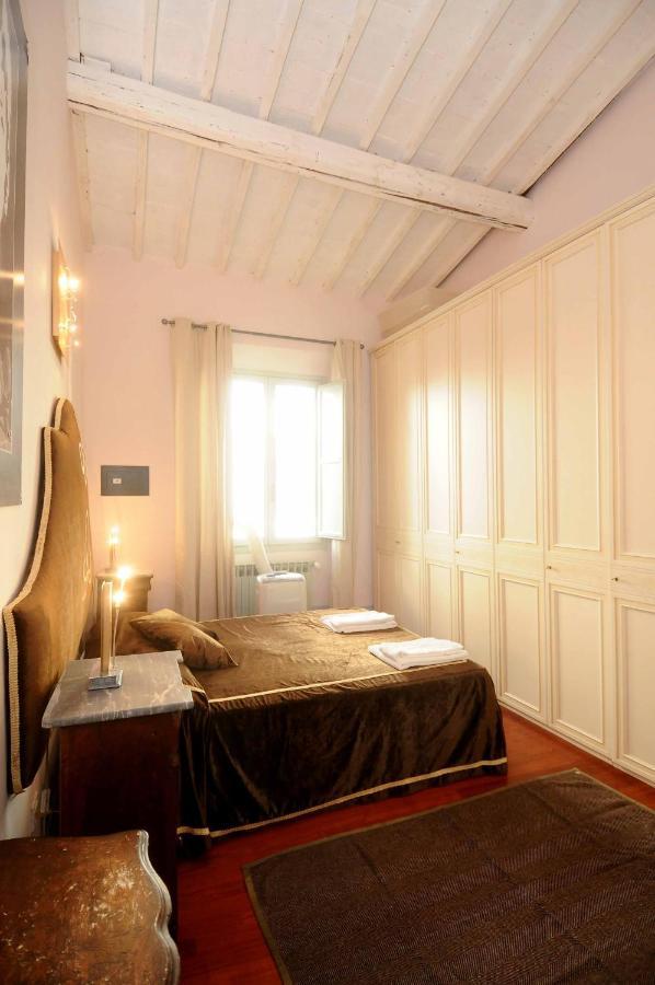 Ognissanti 33 Apartamento Florença